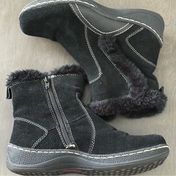 Bare Traps ELLEA Winter Black Suede Booties Faux Fur Lined Size 7M - Picture 5 of 8